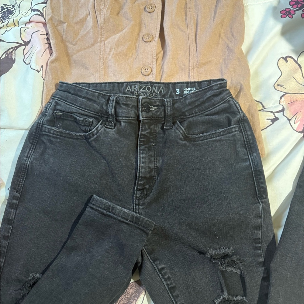 Arizona Jean Company Women's Dark Gray High Rise Jeans